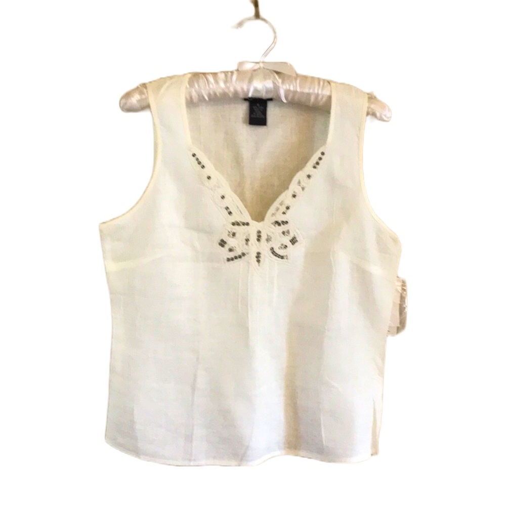Effortless Elegance: Rafaella Women’s Light-Weight Linen Vest in Cream